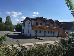 thumbnail: Exterior