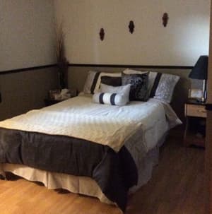 thumbnail: Interior