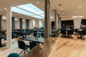 thumbnail: Restaurant