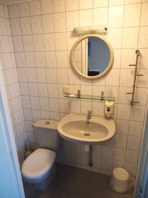 thumbnail: Bathroom