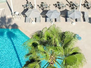 thumbnail: Pool