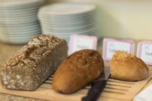 thumbnail: Breakfast area