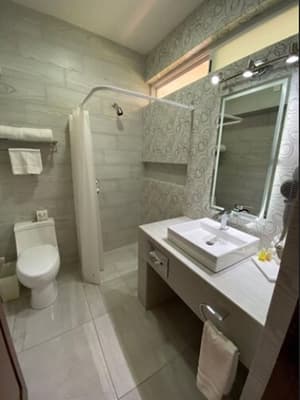 thumbnail: Bathroom