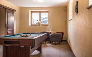 thumbnail: Billiards