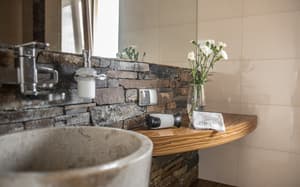 thumbnail: Bathroom sink