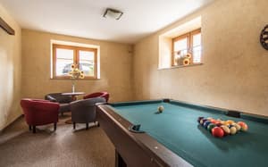 thumbnail: Billiards