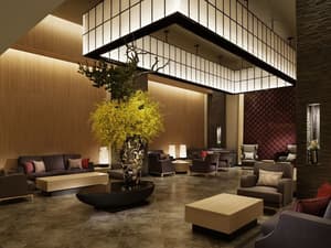 thumbnail: Lobby sitting area