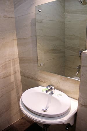 thumbnail: Bathroom