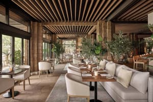 thumbnail: Restaurant