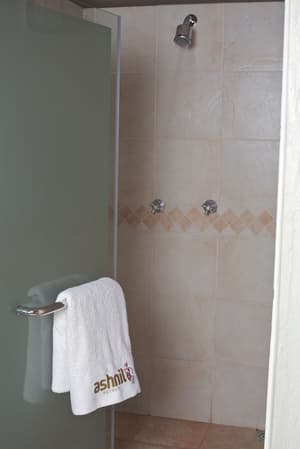 thumbnail: Bathroom shower