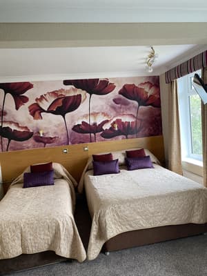 thumbnail: Interior
