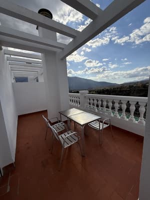 thumbnail: Terrace/patio