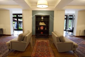 thumbnail: Interior
