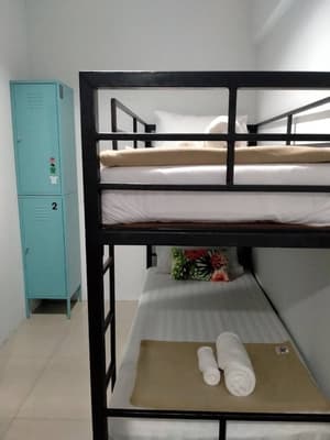 thumbnail: In-room dining
