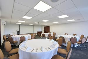 thumbnail: Reception hall