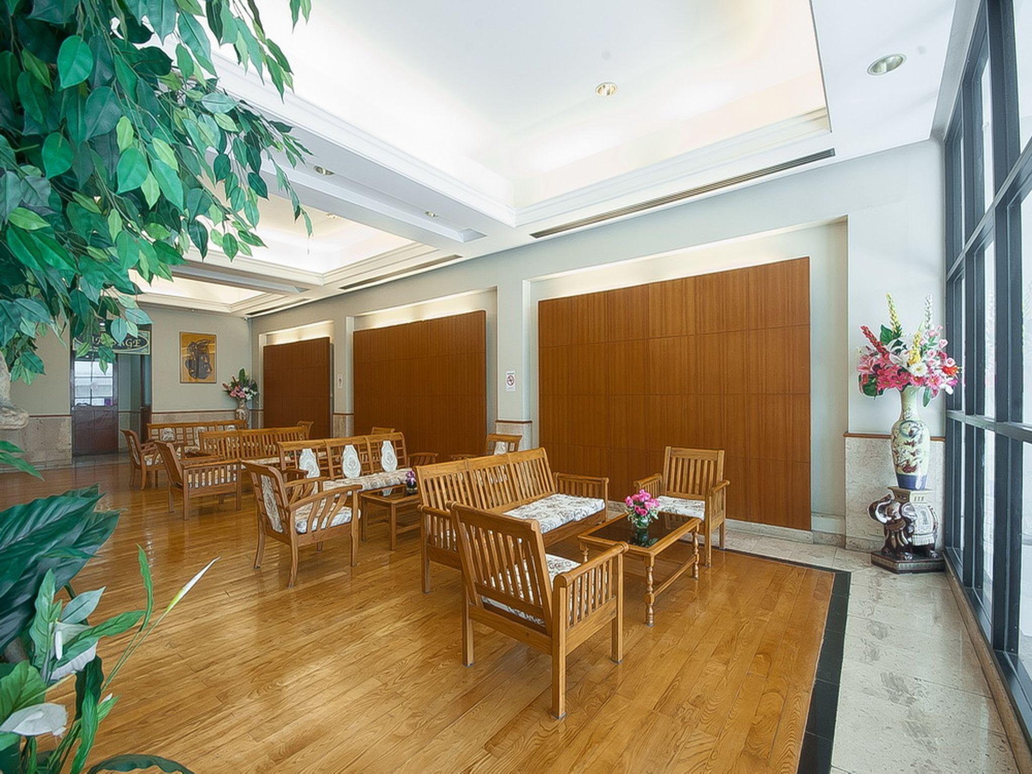 Restaurant-cafeteria