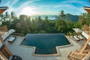 thumbnail: Outdoor pool
