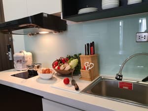 thumbnail: In-room dining