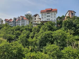 thumbnail: Exterior