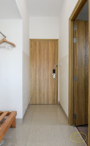 thumbnail: Interior detail