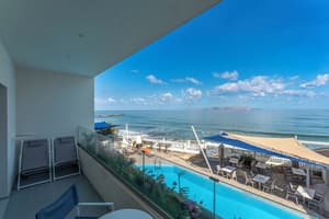 thumbnail: Balcony