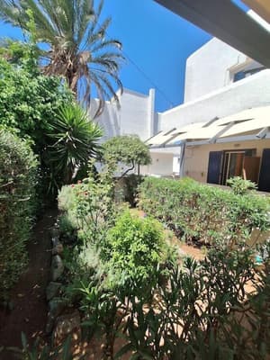 thumbnail: Terrace/patio