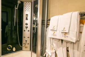 thumbnail: Bathroom shower