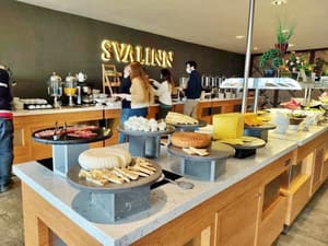 thumbnail: Breakfast buffet