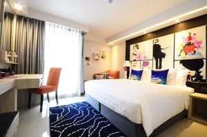 thumbnail: Room
