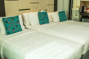 thumbnail: Room