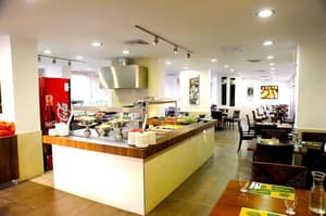 thumbnail: Restaurant
