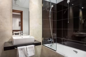 thumbnail: Bathroom