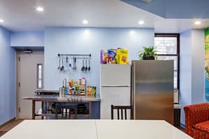 thumbnail: Interior entrance