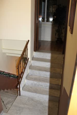 thumbnail: Interior