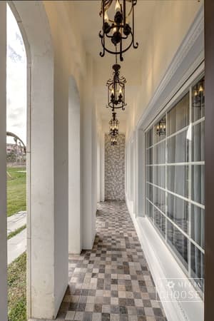 thumbnail: Porch