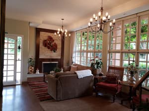thumbnail: Interior