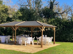 thumbnail: Terrace/patio