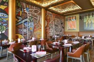 thumbnail: Restaurant