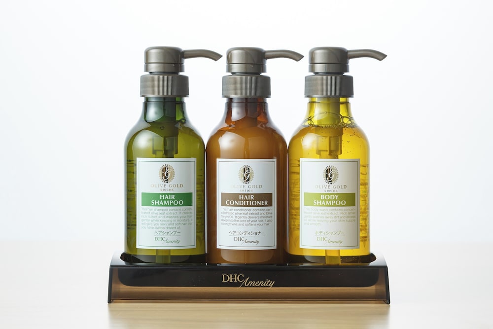 Bathroom amenities