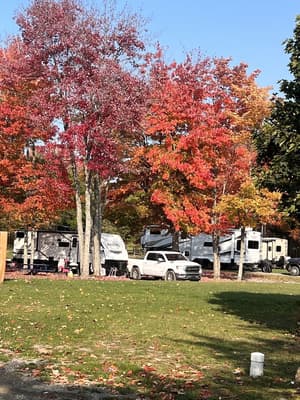 thumbnail: RV or truck parking