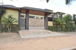 thumbnail: Property entrance
