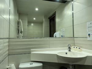 thumbnail: Bathroom