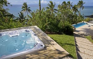 thumbnail: Outdoor spa tub
