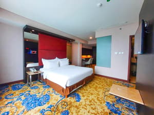 thumbnail: Room
