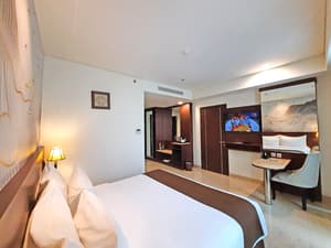 thumbnail: Room