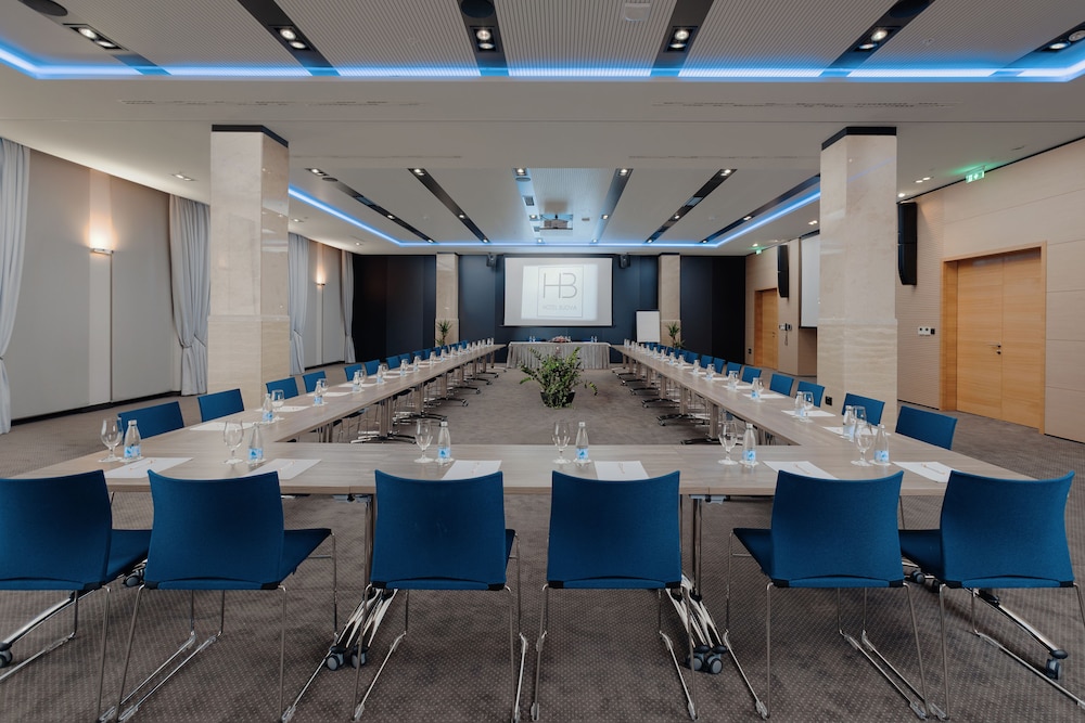 Business center