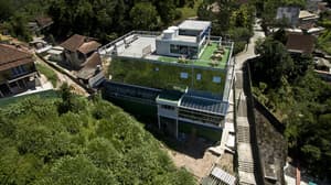 thumbnail: Front of property