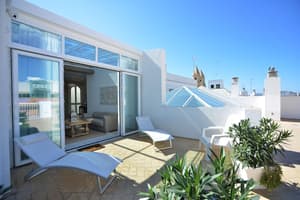 thumbnail: Balcony
