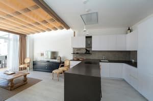 thumbnail: Living area