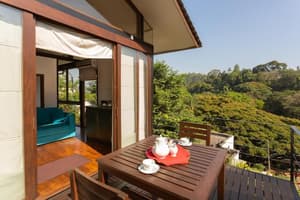 thumbnail: Balcony